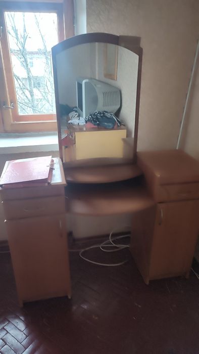 Туалетный столик