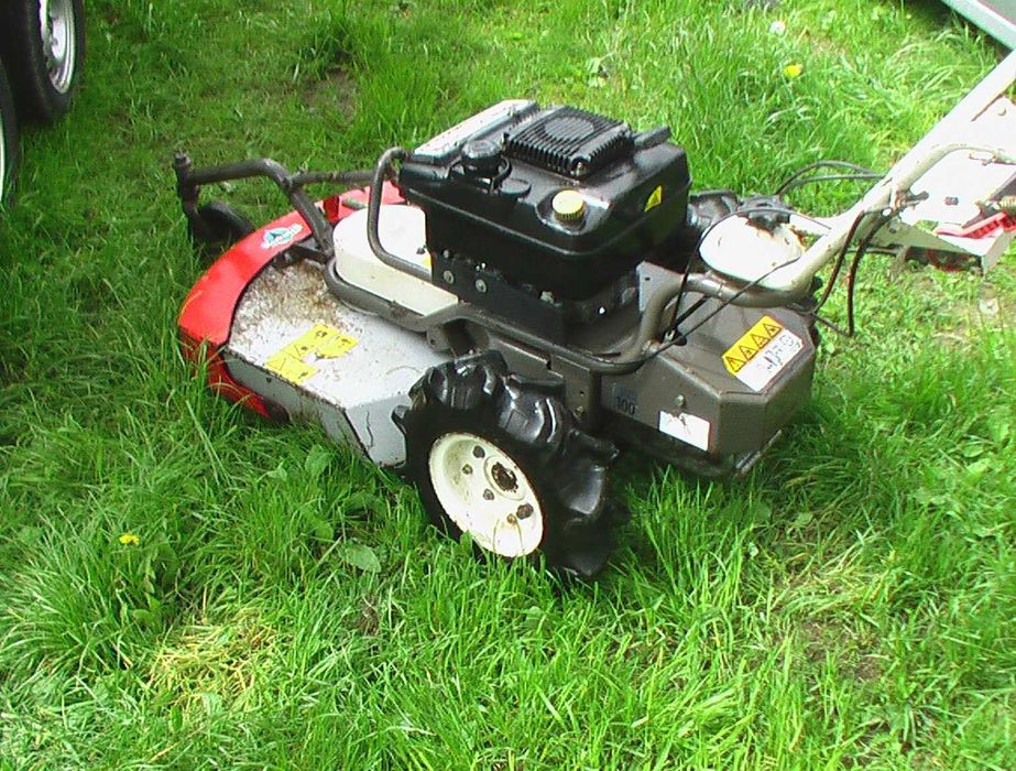 Karczownica OREC SH 60 traktorek listwowa Kawasaki Holder