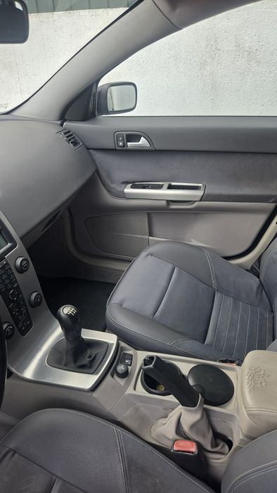 Volvo v50 2.0d  *** — photo 3