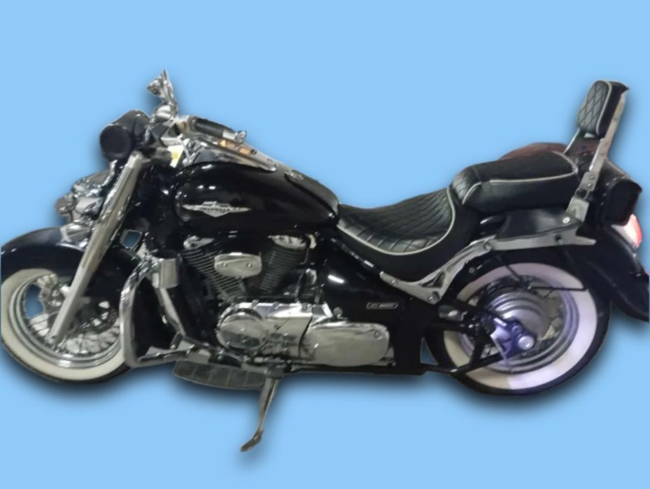 Suzuki intruder C800   Ano2013