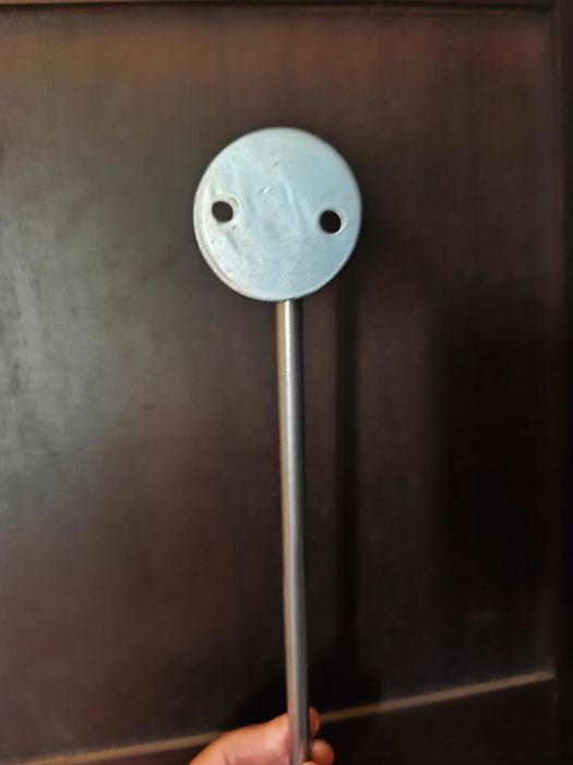 Varão em metal IKEA