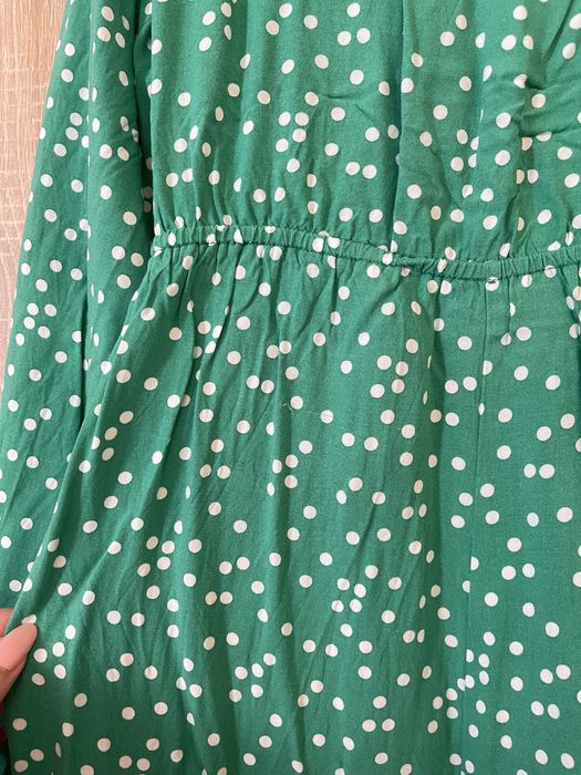 Zielony kombinezon w kropki rozmiar L New Yorker