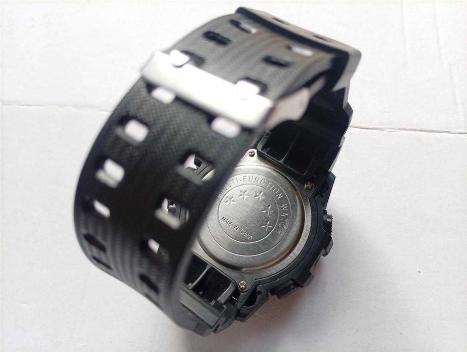 Годинник наручний спортивний мілітарі Sport watch water resist