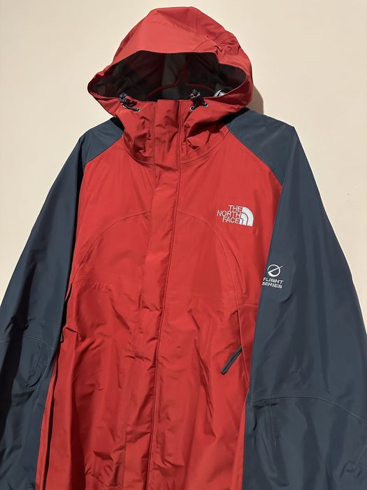 Вітровка The North Face Gore Tex XCR