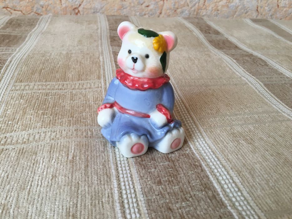 Продам статуэтки: солонка, перечница и салфетница