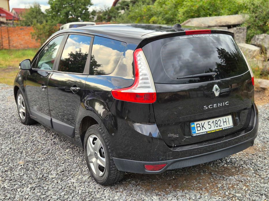 Renault Grand Scenic 2010, 2.0 бензин, автомат (обмін/кредит)