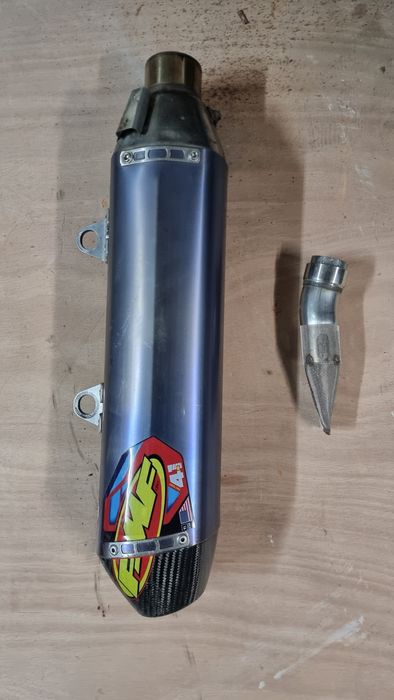 Ponteira de escape  FMF Factory 4.1 rct slip-on titanium/ carbon