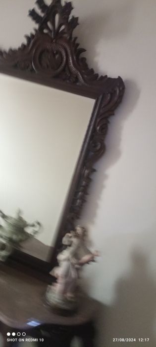 Credencia e espelho Vitoriana