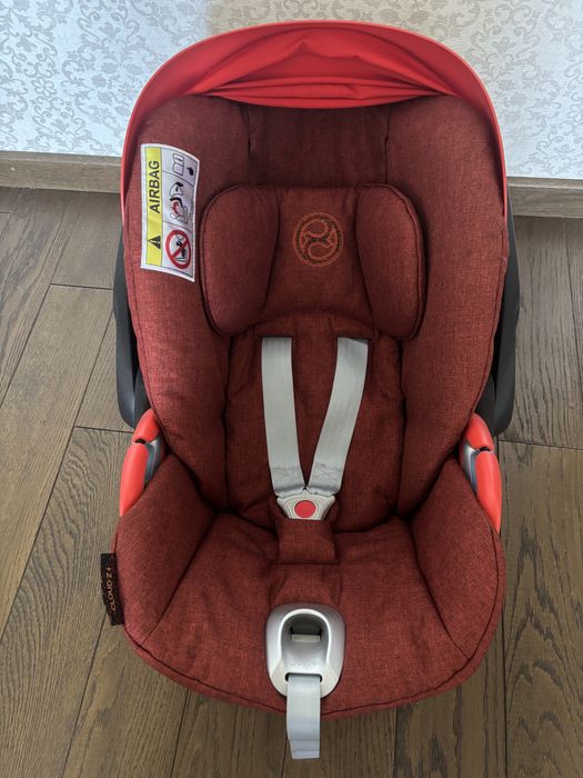 Автокрісло Cybex Cloud Z+ plus Autumn Gold burnt Red червоний колір