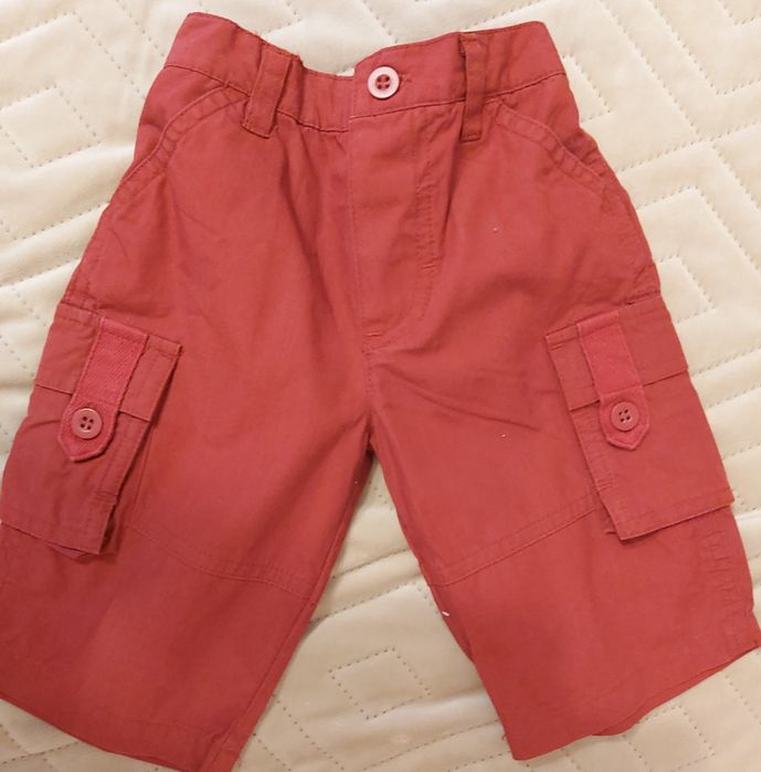 Spodenki czerwone rozmiar 80 0-3 mc mothercare