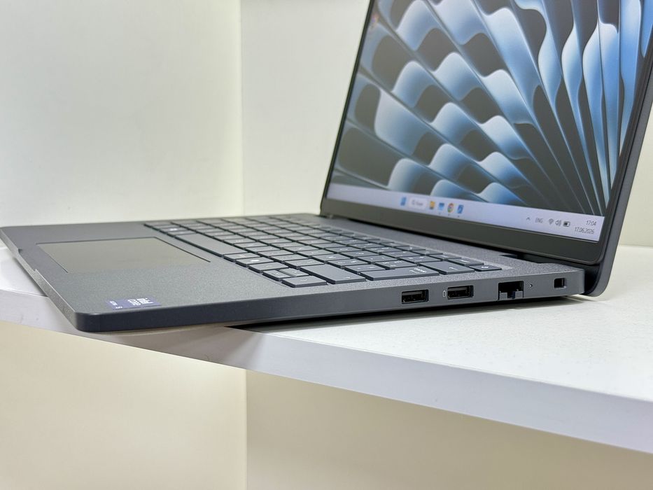 Новий! Dell Pro 14 | Core Ultra 5 235U - 12 ядер | 14" WUXGA IPS | 16Gb DDR5 512Gb SSD