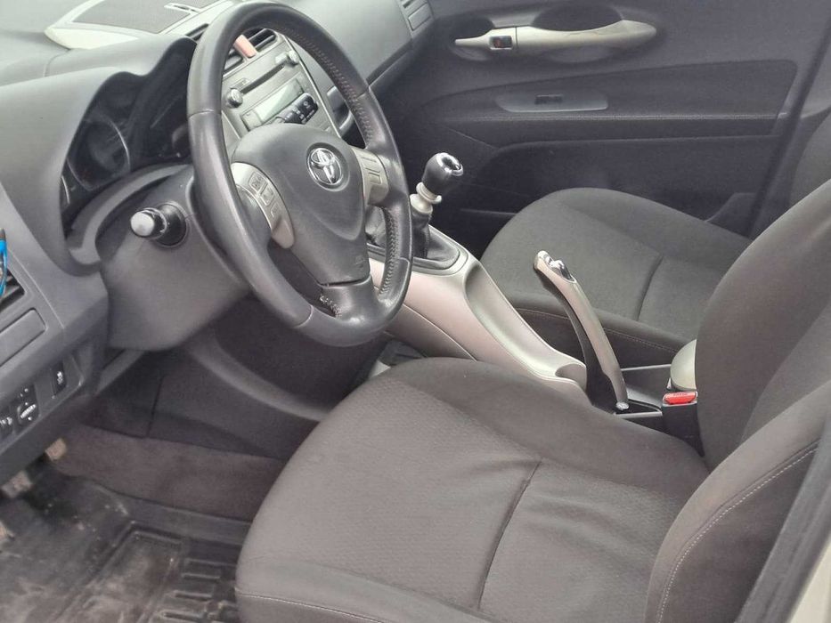 Прожам Toyota Auris 2007р.  #74002