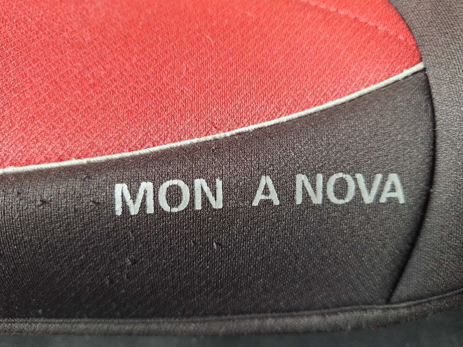 Fotelik samochodowy 15-36 Recaro Monza Nova isofix  głośniki