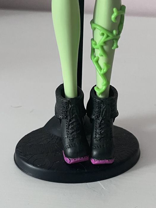 venus mcflytrap monster high