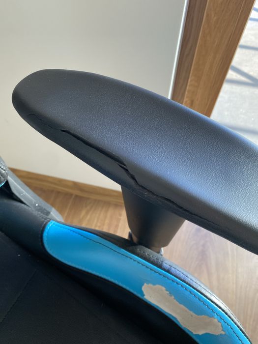 Fotel gamingowy genesis