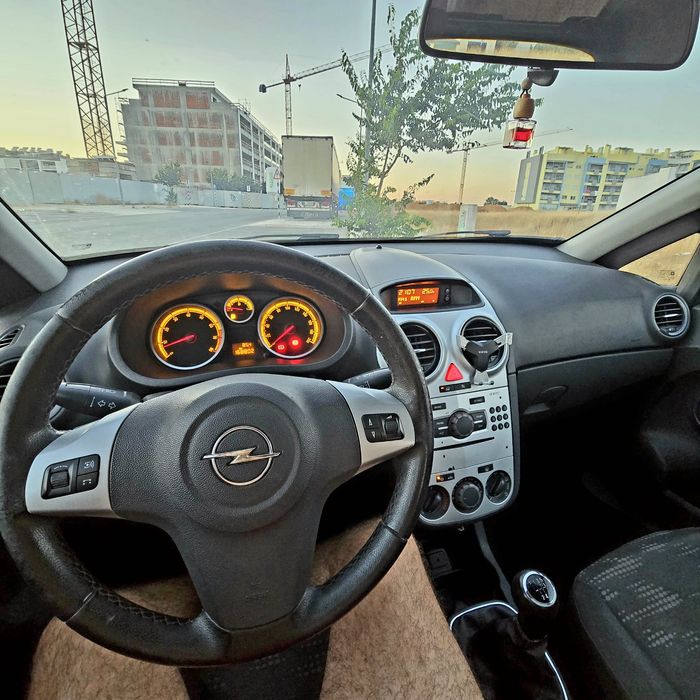 Opel Corsa D Enjoy 1.2 "11