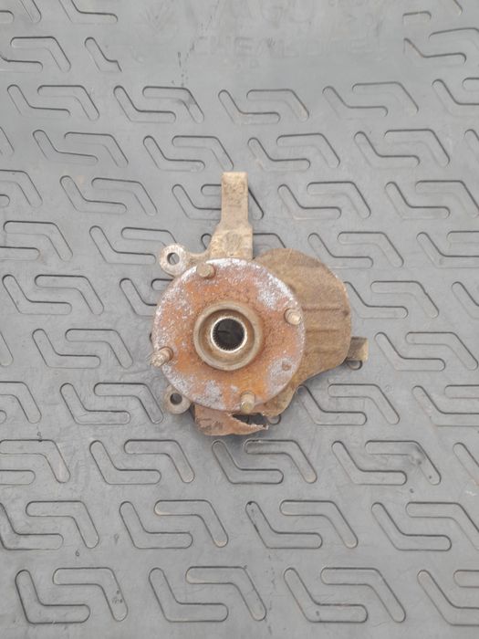 Поворотный кулак Цапфа для Шевроле Лачетти Такума Авео Т200 Т250