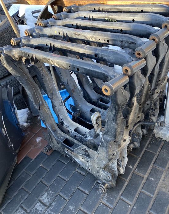 Nissan Rogue. Nissan Rogue Sport: рычаг кулак стойка полуось подрамник