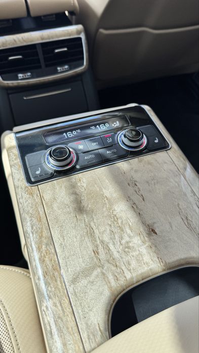 ОФІЦІЙНА Audi A8 Long quattro Ауді 2013 р 3,0 ДИЗЕЛЬ Нефарбована 8АКПП