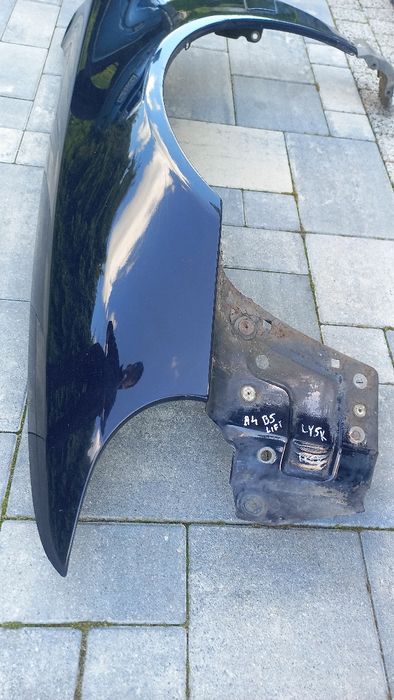 Audi a4 b5 lift 99-01 blotnik przedni lewy niebieski ly5k
