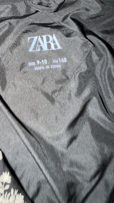 Курточка Zara 135-150 см