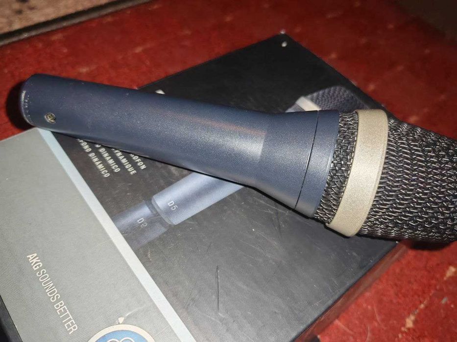 Микрофон вокальный AKG D5S поп фильтр