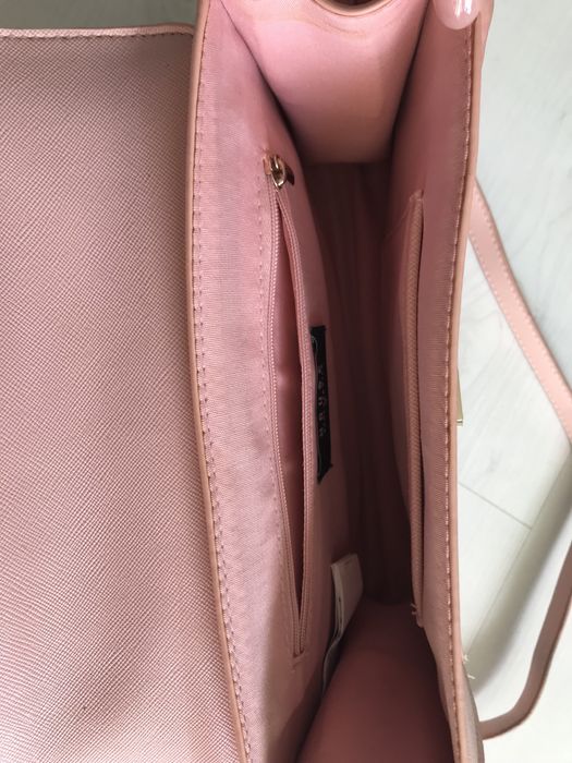 Torebka na pasku blady róź