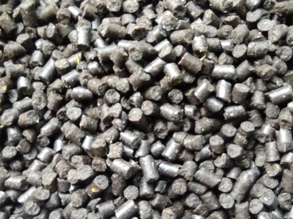 Корм для риб високої якості