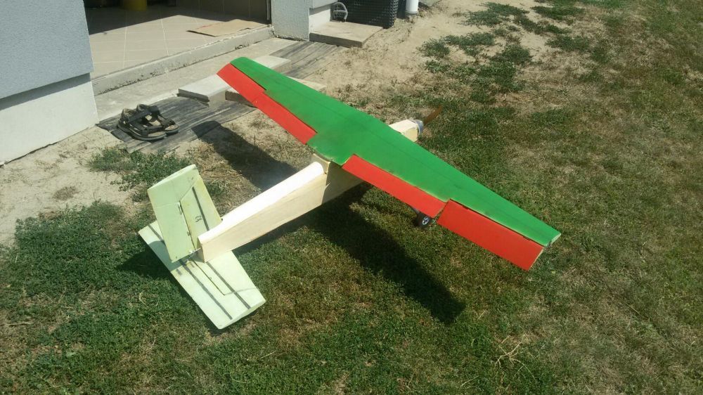 Samolot RC 2m 4.7kg 2kW RTF