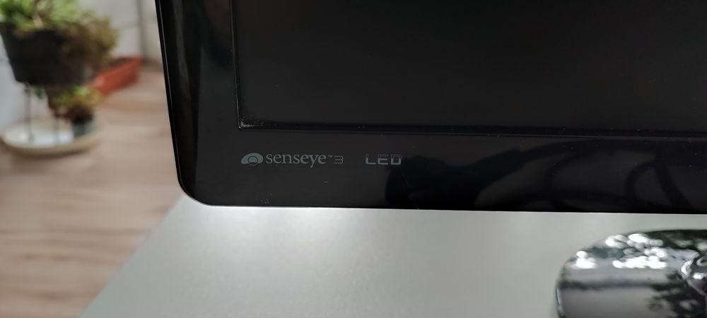 Monitor BENQ  22"+gratisy