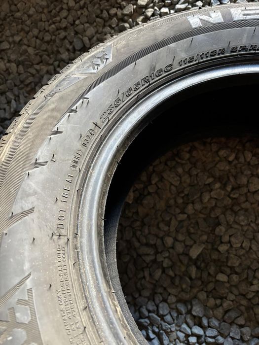 Шини 235/65 R16C Nexen зима 2022/24 рік 6,5/6,8 мм