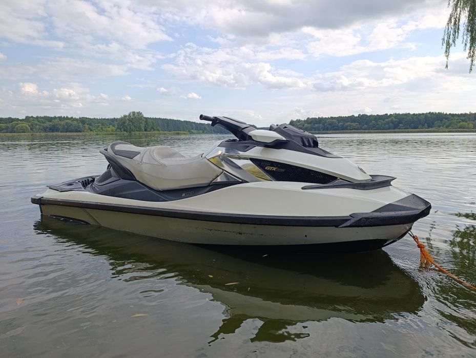 Гідроцикл BRP GTX LIMITED 300+ кінських сил