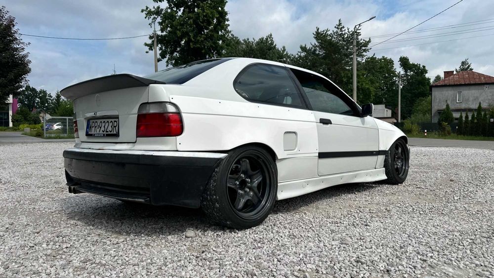 BMW e36 323ti 2.5 198 KM Compact z VIN drift daily LPG