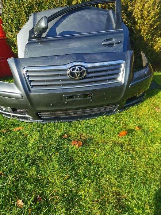 Maska zderzak przedni lampy drzwi błotniki toyota avensis t25