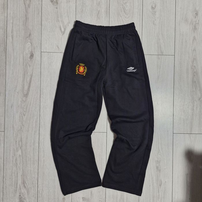 Штани balenciaga штаны balenciaga спортивні штани balenciaga vetements erd maison margiela racer worldwide acne studios