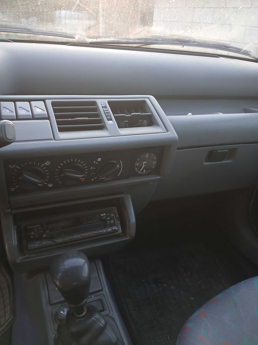 Renault clio 1995 — photo 4