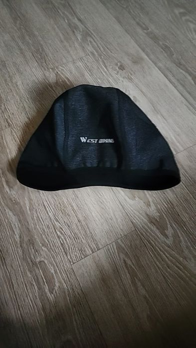 Pod kaski termiczna czapka West Biking.