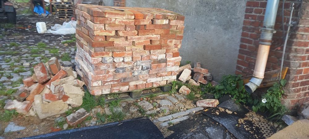 Cegla z rozbiorki budynków