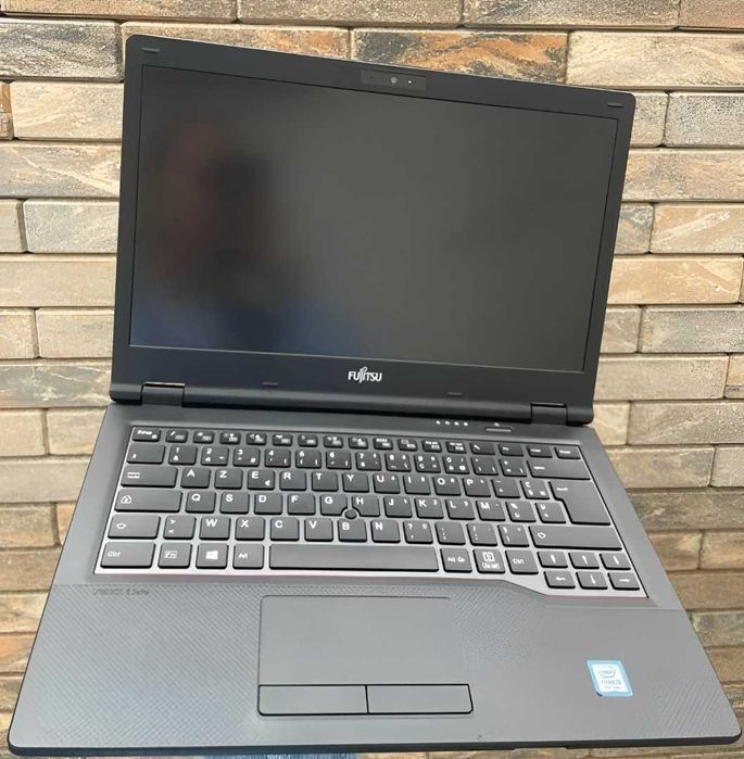 Ноутбук Fujitsu LIFEBOOK E449 i3-8130U • 8/256 • IPS FHD • Модем 114шт