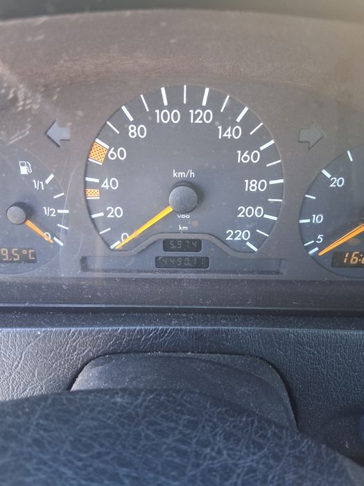 Vendo Mercedes 220 Diesel