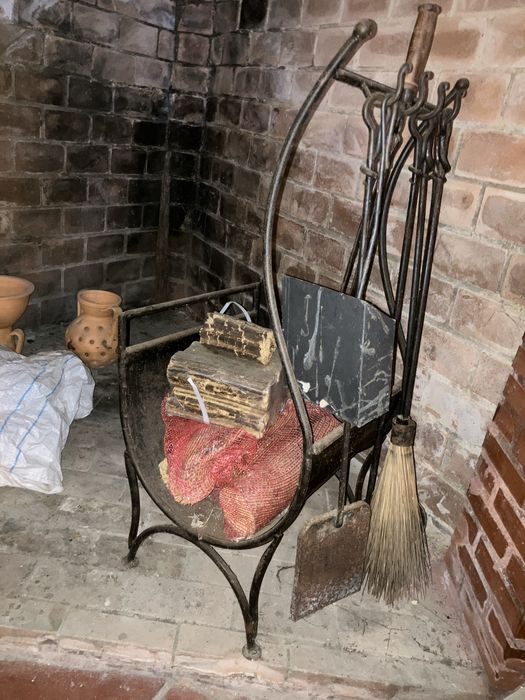 Suporte para  utensilos para Lareira