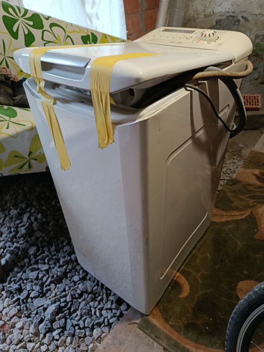 Пральна машина вертикальна