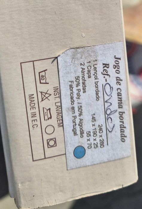 Jogo de cama bordado