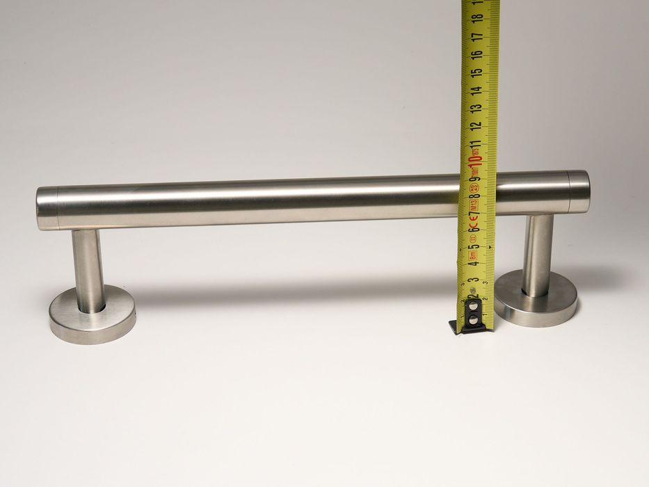 Toalheiro em aço inox - 31 cm - novo