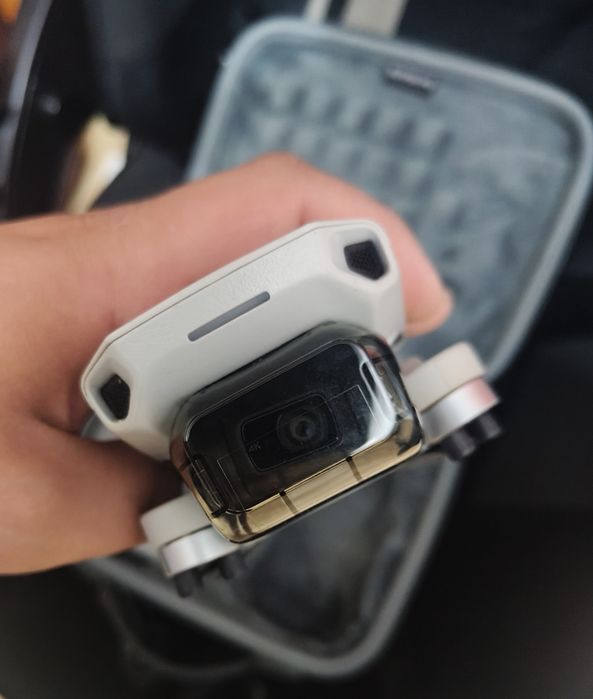 Sprzedam Dron DJI Mini 2