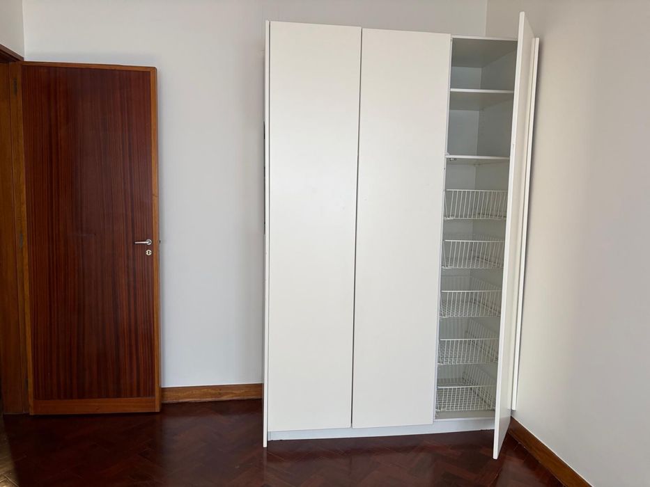 Apartamento T1 Lisboa/com 50 m2, para arrendamento na prestigiada zona da Lapa/Estrela