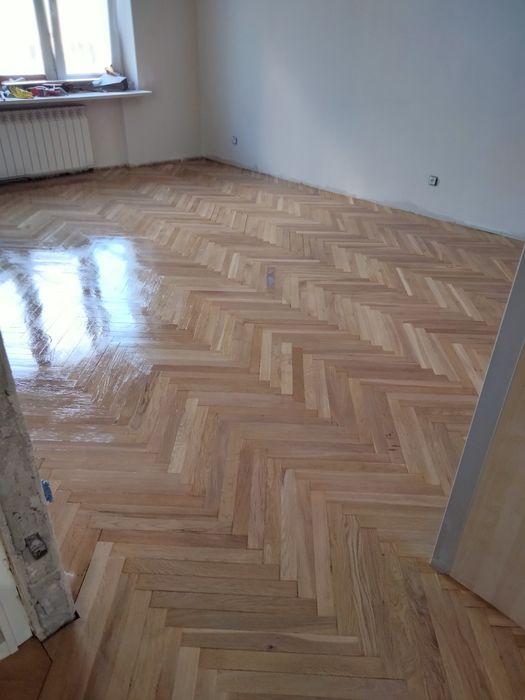 Cyklinowanie parkietu  renowacja podlog lakierowanie
