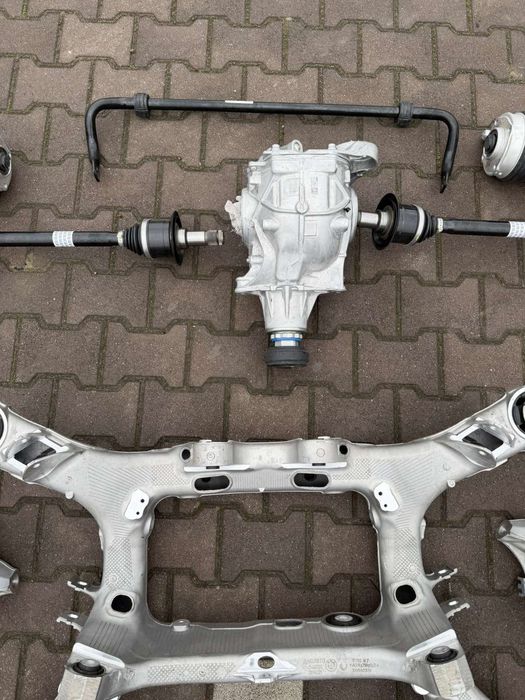 Підвіска підрамник цапфа ричаги амортизатори Bmw 5 g60 g61 бмв г60