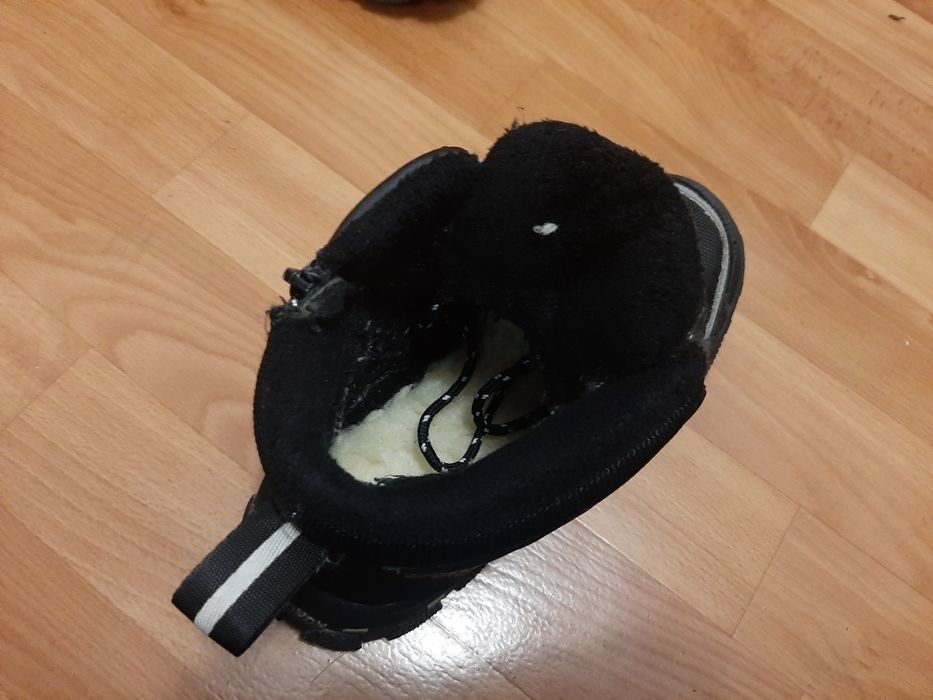 Зимові черевики для хлопчика