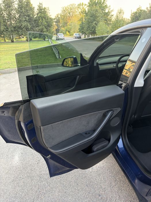 Tesla model Y 2021 рік 82 кВт